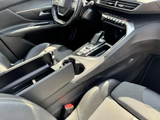 Peugeot 3008 Peugeot 3008 1.2 PureTech Allure Led verl Panoramadak Apple Carplay Navigatie Achteruitrijcamera Cruise control Automaat - afbeelding nr 34