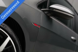 Volkswagen Golf Volkswagen Golf 2.0 TSI GTI Performance Pano DSG Alcantara - afbeelding nr 11