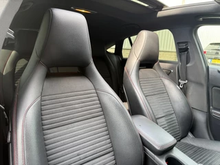 Mercedes-Benz CLA Mercedes-Benz CLA-klasse Shooting Brake 200 OrangeArt Edition|Panorama|Amg-Line|Dodehoekdetector - afbeelding nr 19