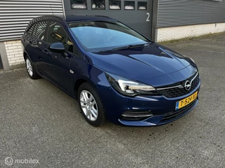 Opel Astra Opel Astra Sports Tourer 1.2 Business - afbeelding nr 3