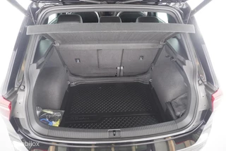 Volkswagen Tiguan Volkswagen Tiguan 1.5 TSI 150PK Automaat R-Line Business pano|cam|nav|lmv19 - afbeelding nr 18