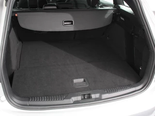 Ford Focus Ford Focus Wagon 1.0 125pk Hybrid Automaat ST Navigatie Climate control cruise control Carplay LM velgen Parkeersensoren Led Matrix koplampen - afbeelding nr 34