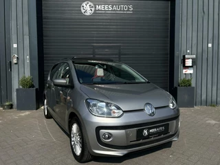 Volkswagen up! Volkswagen Up! 1.0 high up!|Pano|PDC|Cruisecontrol|Navi| - afbeelding nr 10