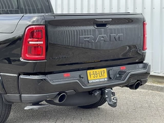 Dodge Ram 1500 Dodge Ram 1500 Limited Night RAMBOX 4x4 540 pk bpm vrij lpg DEMO - afbeelding nr 11