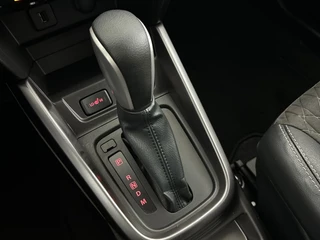 Suzuki Vitara Suzuki Vitara 1.4 Boosterjet Style Smart Hybrid Automaat | Navigatie | Lederen Bekleding | Adaptieve Cruise Control - afbeelding nr 18
