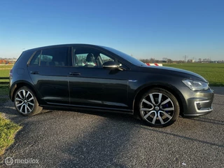 Volkswagen Golf Volkswagen Golf 1.4 TSI GTE - afbeelding nr 4