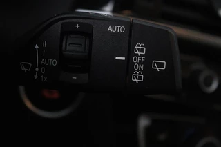 BMW 1 Serie BMW 1-serie 118i High Executive Automaat (GROOT-NAVIGATIE, STOELVERWARMING, LED, LEDER, CAMERA, GOED ONDERHOUDEN) - afbeelding nr 16