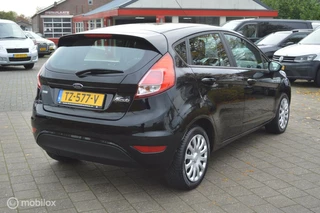 Ford Fiesta Ford Fiesta 1.0 EcoBoost 100pk 5drs Titanium| Afn-trekhaak - afbeelding nr 2