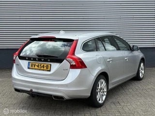 Volvo V60 Volvo V60 2.0 D4 Summum EXPORTPRIJS - afbeelding nr 5