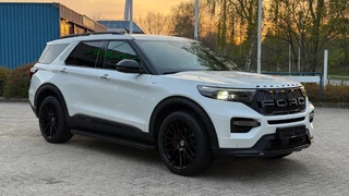 Ford Explorer Ford Explorer 3.0 V6 EB PHEV ST-LINE / TREKHAAK - afbeelding nr 4