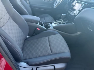 Nissan QASHQAI Nissan QASHQAI 1.2 CONNECT EDITION AUTOMAAT NAVI PANORAMA AIRCO/ECC - afbeelding nr 24