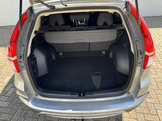 Honda CR-V Honda CR-V 2.0 Comfort Cruise ontrol Climate control Stoelverwarming Achteruitrijcamera Bleutooth - afbeelding nr 19