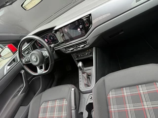 Volkswagen Polo Volkswagen Polo 2.0 TSI GTI|Pano|Camera|Virtual|Dodehoek| - afbeelding nr 26