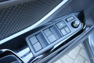 Toyota C-HR - afbeelding nr 30