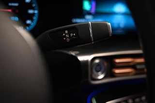 Mercedes-Benz EQC Mercedes-Benz EQC 400 4MATIC Premium Plus 80 kWh AMG - Memory - Distronic - Schuifdak - Keyless Entry - HUD - Ambiance Verlichting - afbeelding nr 40