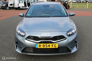 Kia Ceed Sportswagon Kia Ceed Sportswagon 1.5 T-GDi DynamicLine, 160 PK, Trekhaak, Pdc achter + Camera, App connect, Clima, Navi, Cruise, 1400 KG Trekvermogen. - afbeelding nr 15