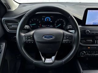 Ford Focus Ford Focus Wagon 1.0 EcoBoost 125pk Automaat Titanium Business | Navigatie | Winterpakket | Full LED | Adaptive cruise - afbeelding nr 31