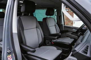 Volkswagen Transporter Volkswagen Transporter T6.1 CARAVELLE 2.0 TDI 150 PK DSG L2H1 DUB/CAB A-Klep ACC | LED | Digital Cockpit | Leder | Apple Carplay/Android Auto - afbeelding nr 8
