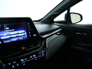 Toyota C-HR Toyota C-HR 1.8 Hybrid Style Ultimate NAVI | Camera | Stoelverwarming - afbeelding nr 12