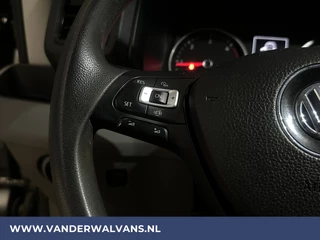 Volkswagen Crafter Volkswagen Crafter 2.0 TDI 140pk L3H3 (oude L2H2) Euro6 Airco | Camera | Cruisecontrol | Apple Carplay | bijrijdersbank android auto, chauffeursstoel, - afbeelding nr 8