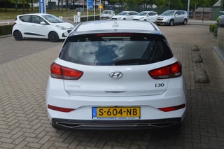 Hyundai i30 Hyundai i30 1.0 T-GDi MHEV Comfort Smart Navi NL-auto - afbeelding nr 10