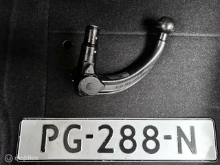 BMW 1 Serie BMW 1-serie 118i M Sport|PANO|CARPLAY|TREKHAAK| - afbeelding nr 24
