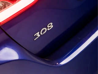 Peugeot 308 Peugeot 308 SW 1.2 PureTech Sport (PANORAMADAK, APPLE CARPLAY, GROOT NAVI, PARKEERSENSOREN, SPORTSTOELEN, GETINT GLAS, CRUISE, LANE ASSIST, NIEUWE APK, NIEUWSTAAT) - afbeelding nr 29