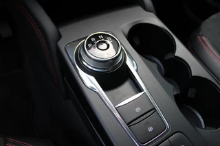 Ford Kuga Ford Kuga 2.5 PHEV ST-Line X | Trekhaak | Navigatie | BLIS | Camera | B&O - afbeelding nr 10