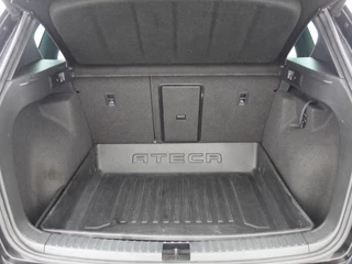 SEAT Ateca AUTOMAAT / TREKHAAK / FULL LED / 360GR CAMERA / DAB+ / KEYLESS / CARPLAY / NL-AUTO - afbeelding nr 41