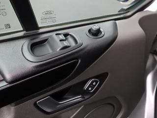 Ford Transit Custom | Airco | Navigatie | Camera | Cruise | 3-Persoons - afbeelding nr 8