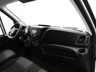 Iveco Daily | Airco | 3-Persoons - afbeelding nr 19