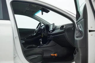 Hyundai i30 Hyundai I30 1.0 T-GDI Comfort Plus - Atlas White - Nav/PDC/LMV/Carplay - afbeelding nr 14
