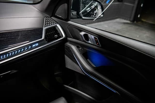 BMW X5 BMW X5 xDrive50e Hybrid | M Sport | Individual | Panodak Skylounge | Comfortstoel | H&K | 22 inch | - afbeelding nr 45