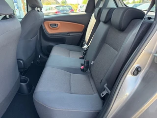 Toyota Yaris Toyota Yaris 1.3 VVT-I STYLE - afbeelding nr 16