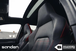 Volkswagen Golf Volkswagen Golf 2.0 TSI GTI H&K|Pano|Camera|Black pakket|IQ - afbeelding nr 30