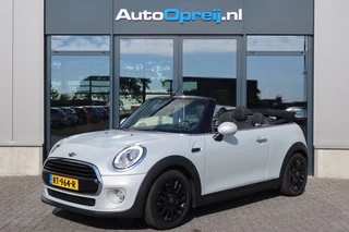 MINI Cooper Cabrio 1.5 Cooper Serious Business Airco, NAVI, Cruise, Stoelverwarming, Dealer onderhouden