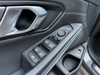 BMW 3 Serie BMW 3 Serie 320i SportLine,Schuifdak,Half leer,LED,Camera,Trekhk,NaviPro, - afbeelding nr 11