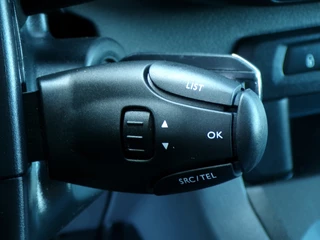 Peugeot Expert Peugeot Expert 2.0 120 Standard Premium, Trekhaak / Imperiaal / Carplay + Android Auto / Cruise control / Airco - afbeelding nr 10