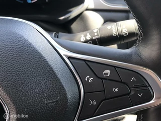 Renault Captur Renault Captur 1.6 E-Tech Plug-in Hybrid 160 Intens - afbeelding nr 16