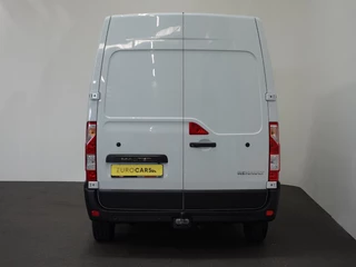 Renault Master Renault Master T33 2.3 dCi 135 L2H2 BPM VRIJ ! Airco Cruise control Parkeersensoren Navigatie Trekhaak - afbeelding nr 4