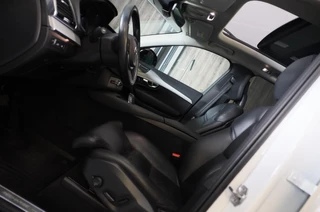 Volvo XC90 Volvo XC90 2.0 T8 Twin Engine AWD Momentum Pro / 7 Zitter / ACC / Lane Assist / 360 Camera / Leder / Navi / HK / Head Up / 20 Inch - afbeelding nr 8