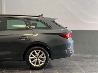 SEAT Leon Seat Leon Sportstourer 1.5 eTSI Style Business Intense | Camera | Virtual | Carplay | - afbeelding nr 17