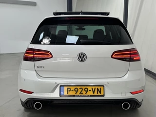 Volkswagen Golf Volkswagen Golf 2.0TSI GTI *PANO*LEER*ACC*LED*DCC*KEYLESS*CAM*NAVI - afbeelding nr 15