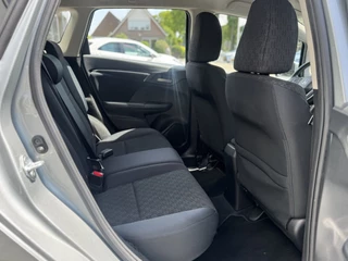 Honda Jazz Honda Jazz 1.3 i-VTEC Comfort Cruise control, Parkeersensoren V+A . All-in Rijklaarpijs - afbeelding nr 12
