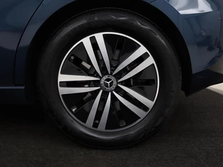 Mercedes-Benz A-Klasse Mercedes-Benz A-klasse 250e Urban | Stoelverwarming | Camera |  Sfeerverlichting | Full LED | Half leder | Park Assist | Climate control | DAB | Bluetooth | Cruise control - afbeelding nr 33