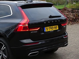 Volvo XC60 Volvo XC60 2.0 T8 408PK TE AWD / Inscription / R-Design / LED - afbeelding nr 63