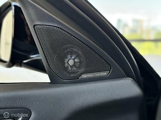 BMW 1 Serie BMW 1-serie M135i xDrive |Pano |HUD |H&K |Sfeer |Stuurverw. - afbeelding nr 17