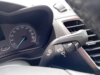 Ford Transit Connect Ford Transit Connect 100pk L2 Trend Automaat  Trekhaak Airco Navigatie Cruise Control - afbeelding nr 17