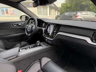 Volvo S60 Volvo S60 2.0 B3 Aut. R-Design | Navi | R-Design stoelen | Memory | - afbeelding nr 12