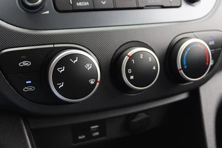 Hyundai i10 Hyundai i10 1.0i Comfort-Smart Pack Navi|Pdc|Carplay|Airco|Rijklaar| - afbeelding nr 22
